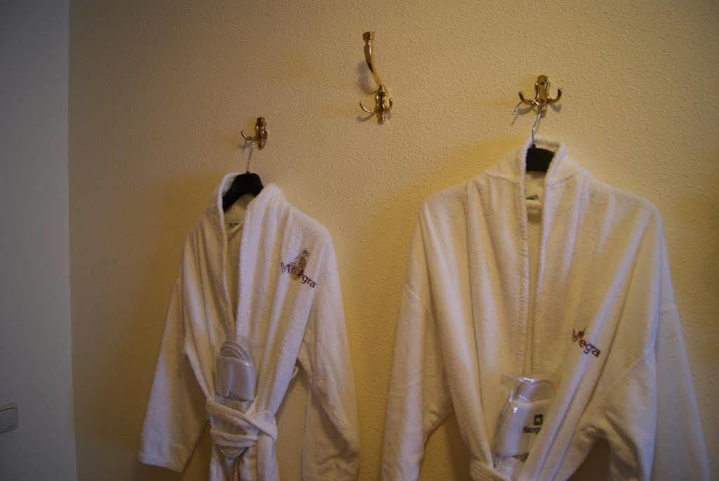 Boshotel - Vlodrop, Roermond ภายนอก รูปภาพ